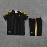 2025/26 M Utd Black Training Jersey(A Set)