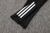2024/25 M Utd Black Sweater Tracksuit