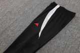 2024/25 M Utd Black Sweater Tracksuit