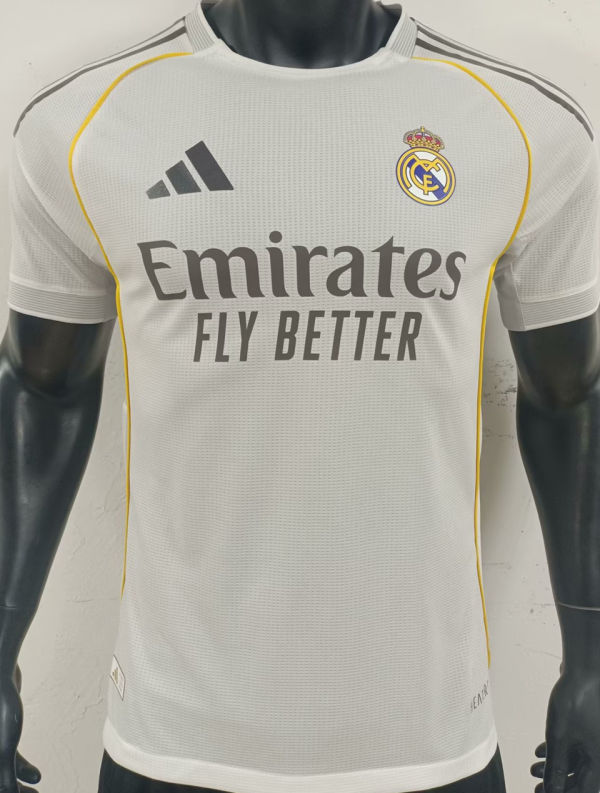 2025/26 RM Home White Player Version Soccer Jersey