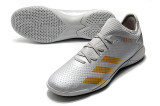阿迪达斯猎鹰20.3低帮怀龙底室内平底足球鞋adidas PREDATOR 20.3 L IC 39-45