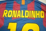 Retro Barcelona Home  Champions League 1：1 (带小英文) 2005-2006