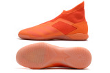 阿迪达斯猎鹰20.3无鞋带怀龙底MD室内平底足球鞋adidas PREDATOR 20.3 Laceless IN 39-45