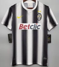 Retro Juventus Home 1:1 Quality Soccer Jersey    2011-2012