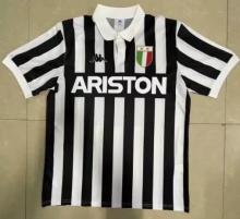 Retro Juventus Home 1:1 Quality Soccer Jersey   1983-1984