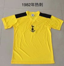 Retro Tottenham  1:1 Quality Soccer Jersey  1982