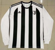 Retro Juventus Long Sleeve  1:1 Quality Soccer Jersey