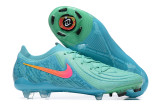 NIKE PHANTOM LUNA ELITE FG 39---45 耐克低帮防水全针织女足世界杯月煞FG足球鞋