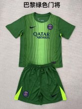 PSG Paris  Goalkeeper Green Fans  (Kids and Man)  1:1 Quality Soccer Jersey  25-26