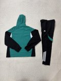 Liverpool Windbreaker Sets With pants  Green 1:1 Quality Soccer Jersey  26-27