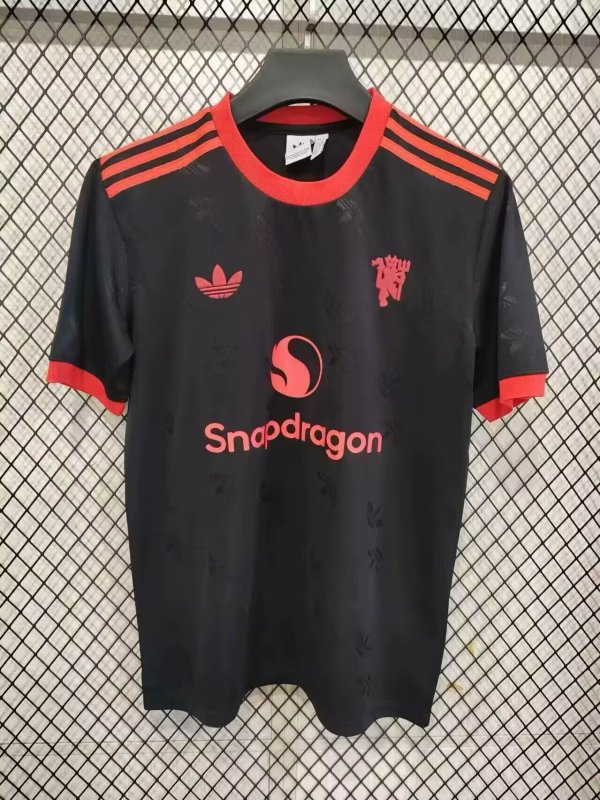 Manchester United Special Edition  Fans 1:1 Quality Soccer Jersey   25-26