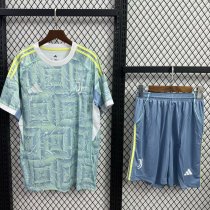 Juventus Away With Pants Sets  Fans  1:1 Quality Soccer Jersey   25-26