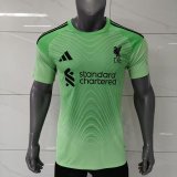 Manchester United Green Training Clothes Fans 1:1 Quality Soccer Jersey    25-26
