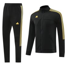 Jacket  Tracksuit  1:1  24 -25