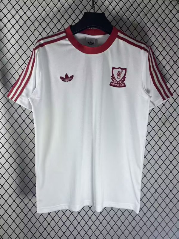 Liverpool T-shirt Retro leisure  White 1:1 Quality Soccer Jersey 26-27