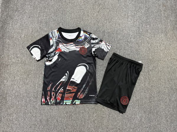Manchester United  Special Edition Black Kids  1:1 Quality Soccer Jersey 25-26