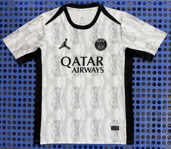 PSG Paris Noctilucent Special  Edition Fans 1:1 Quality Soccer Jersey  26-27