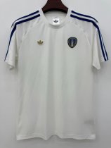 Retro Leeds United  leisure T-shirt 1:1 Quality Soccer Jersey  25-26