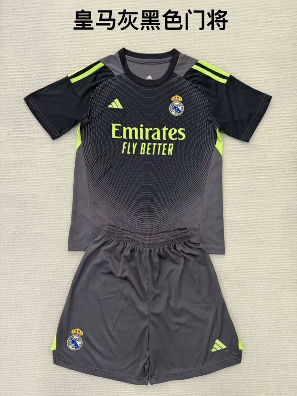 Real Madrid  goalkeeper dark gray kids 1:1 Quality Soccer Jersey  25-26 (kids and man kits )