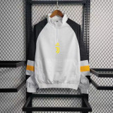Real Madrid  Juventus Arsenal  Manchester United    Flamengo  Bayern Munich  Sao Paulo half  Windbreaker 1:1 25-26