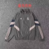 Real Madrid   Windbreaker  Manchester United Windbreaker  Juventus Arsenal  1:1 Quality Soccer Jersey 24-25