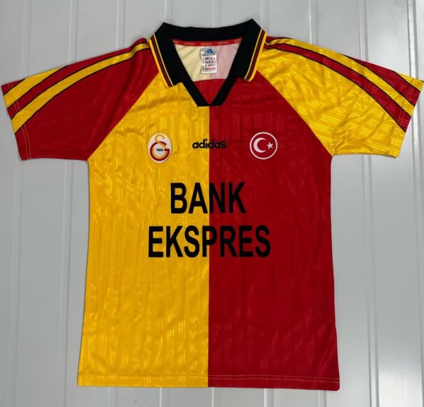 Retro Galatasaray home 1:1 Quality Soccer Jersey  1997-1998