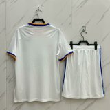 Real Madrid Home kits suit  Fans  1:1 Quality Soccer Jersey   2021-2022