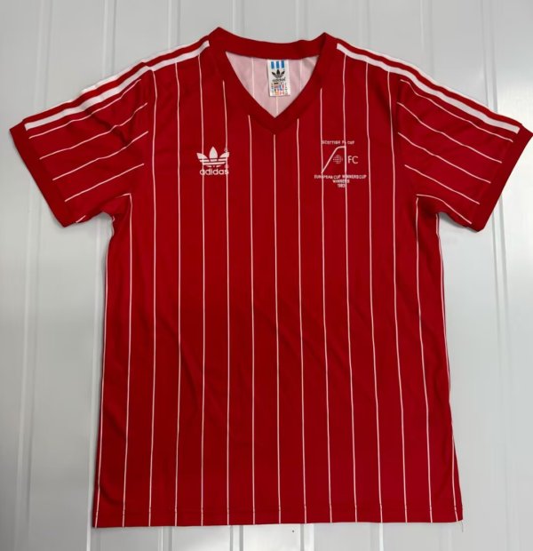 Retro Aberdeen Home Fans 1:1 Quality Soccer Jersey  1982-1983