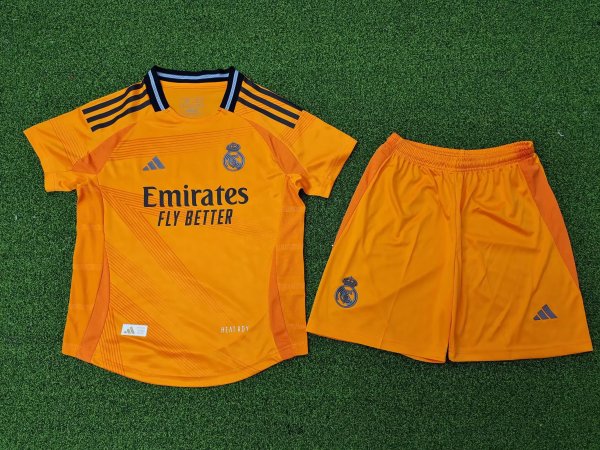Real Madrid away kids player  1:1 Quality Soccer Jersey  24-25