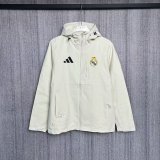 Real Madrid  Windbreaker  Interchange Jacket Black  White 1:1 Quality Soccer Jersey  25-26