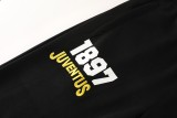 Juventus  Hoodies jacket suite have hat  25-26
