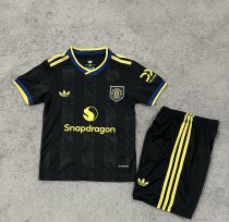 Manchester United  third away Kids  25-26