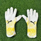 Puma  glove