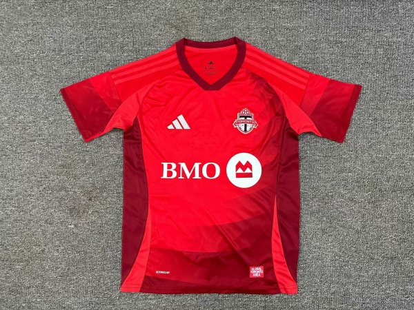 Toronto  FC  home Fans    1:1    25-26