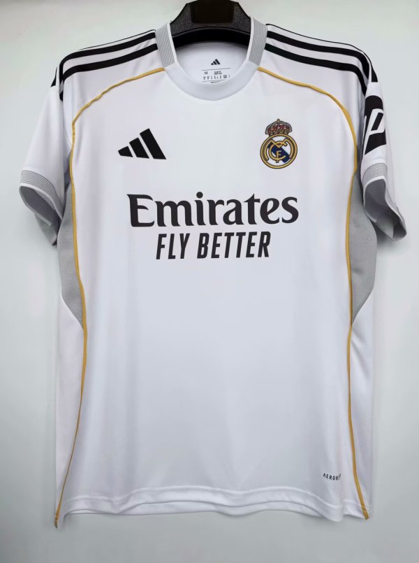 Real Madrid Home  Fans  1:1 Quality Soccer Jersey    25-26