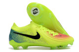 NIKE PHANTOM LUNA ELITE FG 39---45 耐克低帮防水全针织月煞FG足球鞋