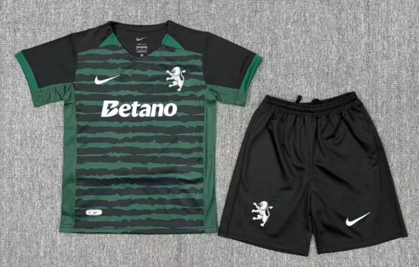 Sporting Lisbon Christmas Special Edition  Kids  1:1 Quality Soccer Jersey  25-26