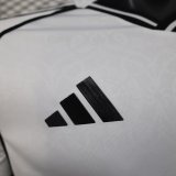 Fulham Home PLayer 1:1 Quality Soccer Jersey   25-26