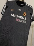 Real Madrid goalkeeper  1:1 Quality Soccer Jersey  2002-2003