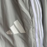 Bayern Munich  Windbreaker Sets With pants  Grey 1:1 Quality Soccer Jersey  25-26