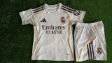 Real Madrid Home Fans kits suit 1:1 Quality Soccer Jersey    25-26