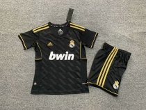 Retro Real Madrid away  kids 1:1 Quality Soccer Jersey  2011-2012