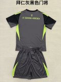 Bayern Munich  Goalkeeper BLACK   Fans kits  1:1 Quality Soccer Jersey  25-26 (Kids and Man )