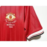 Retro Manchester United Stadium 没有广告 1:1 Quality Soccer Jersey  1982-1983