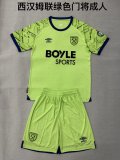 West Ham Goalkeeper Fans 1:1 Quality Soccer Jersey   25-26 (kids and man )