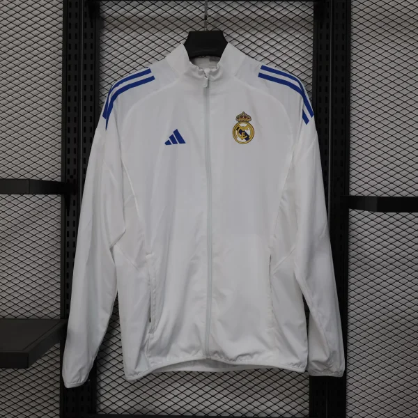 Real Madrid Windbreaker  White 1:1 Quality Soccer Jersey  25-26