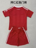 Bayern Munich  Goalkeeper Red Fans Kits  1:1 Quality Soccer Jersey  25-26 (kids and man )