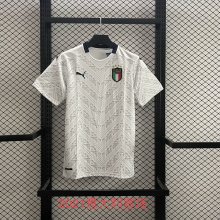 Italy Home  Fans 1:1 Quality Soccer Jersey   2022