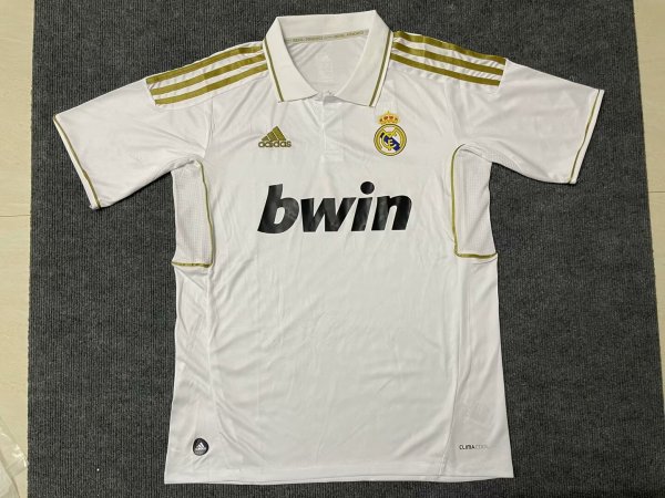 Retro Real Madrid home  1:1 Quality Soccer Jersey   2011-2012