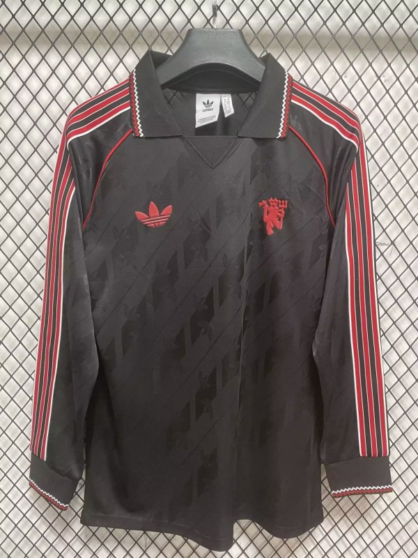 Manchester United Retro commemoration Long sleeves Fans  1:1 Quality Soccer Jersey    24-25